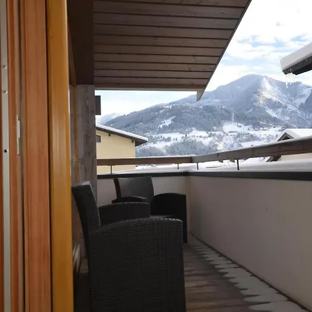 Diana - By Alpen Zell am See