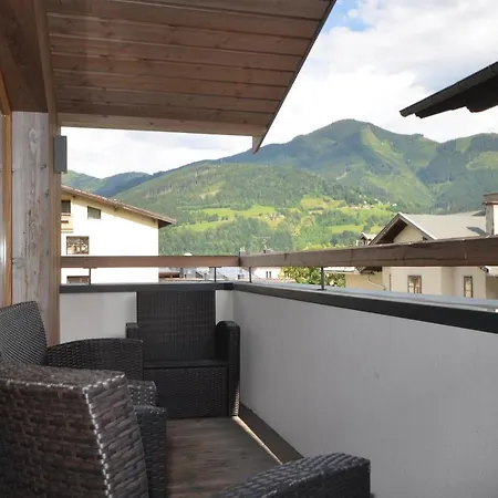 Diana - By Alpen Apartment *